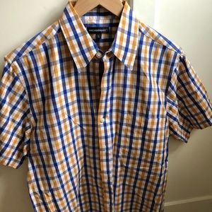 Rosasen short sleeve button down shirt